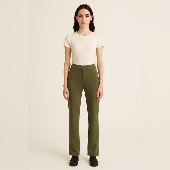 Milano straight Leg Pants Full Length. Fits like a small. Waist 28”. - Picture 1 of 3